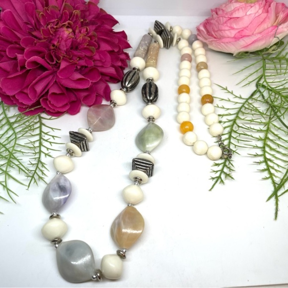 VINTAGE⚜️Pastel Colorful Marbled Acrylic Beaded Necklace